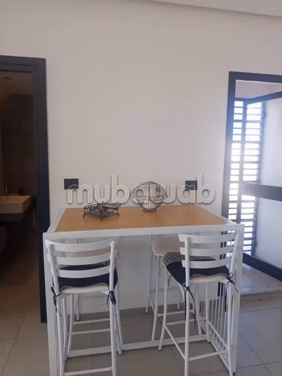 S1 avec un grand terrasse vue sur mer