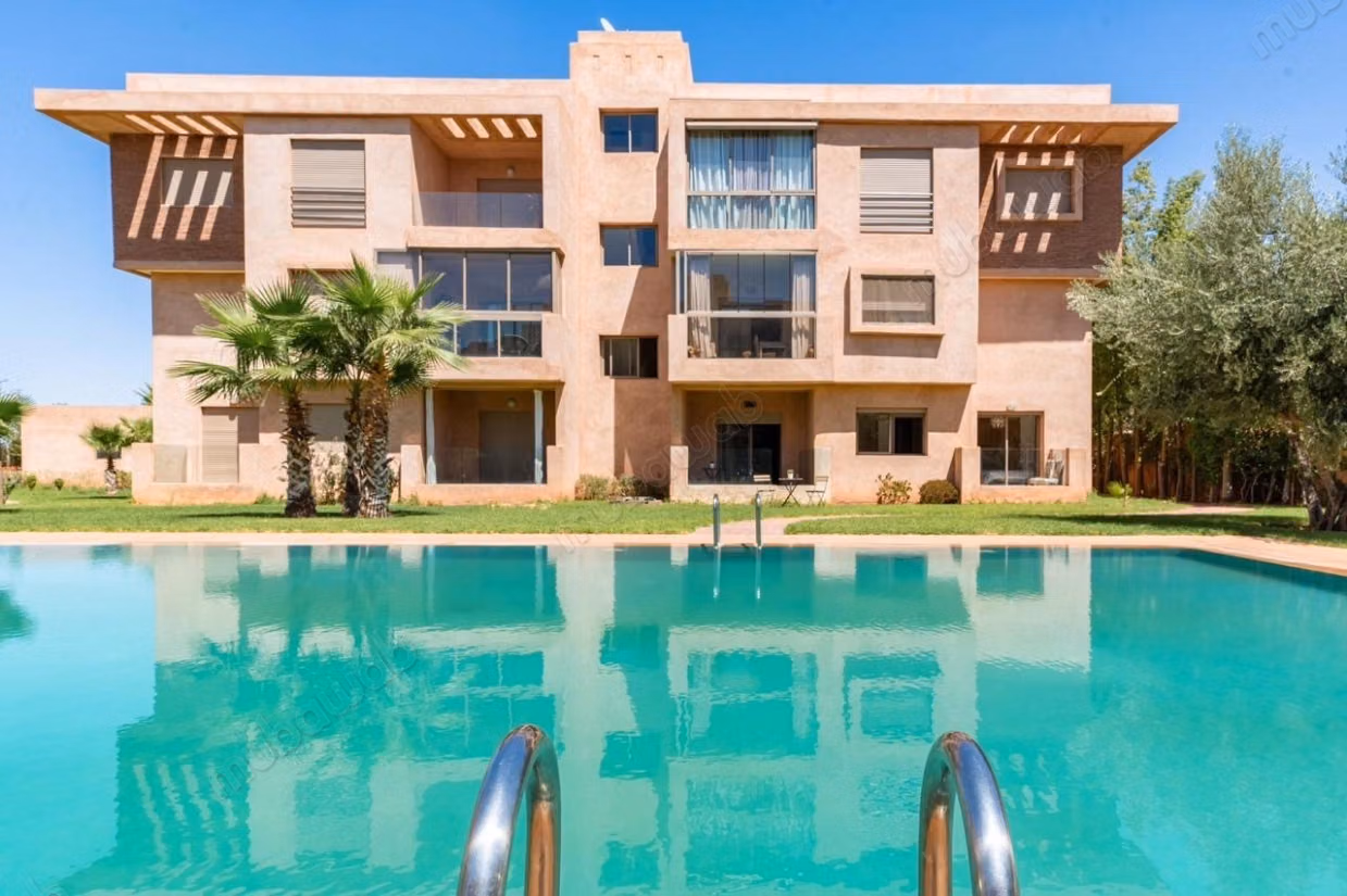 Residence pool Boulevard Mohamed 6