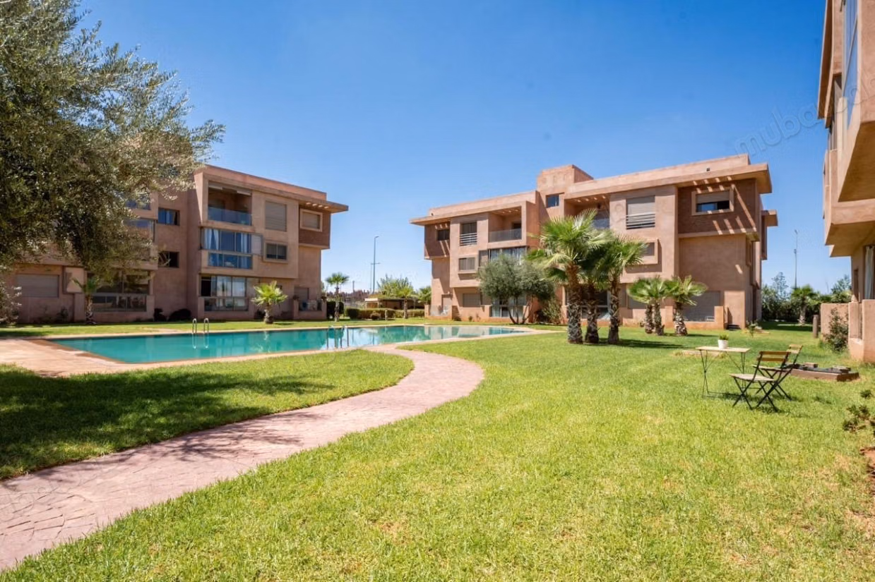 Residence pool Boulevard Mohamed 6
