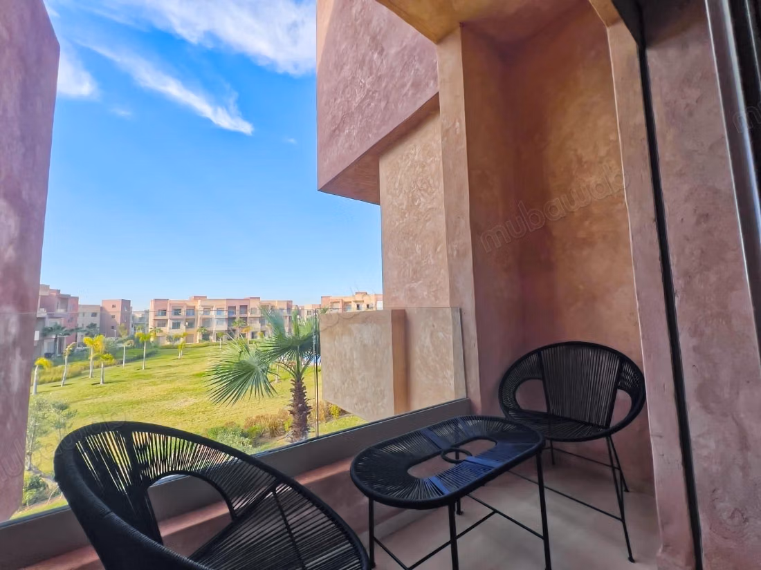 3 chambres • suite parentale • piscine • meublé