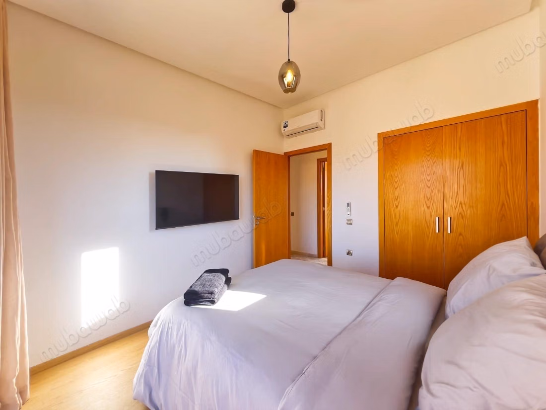 3 chambres • suite parentale • piscine • meublé