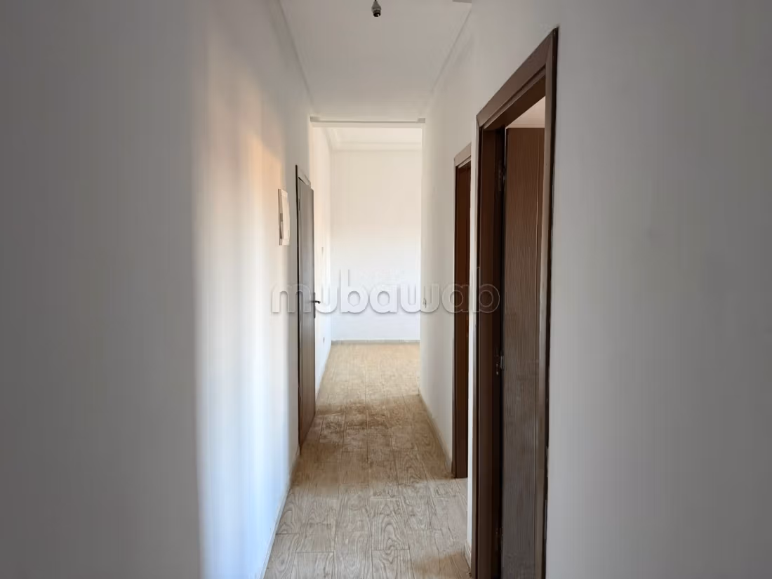 Appartement a cote Macdo a Vendre