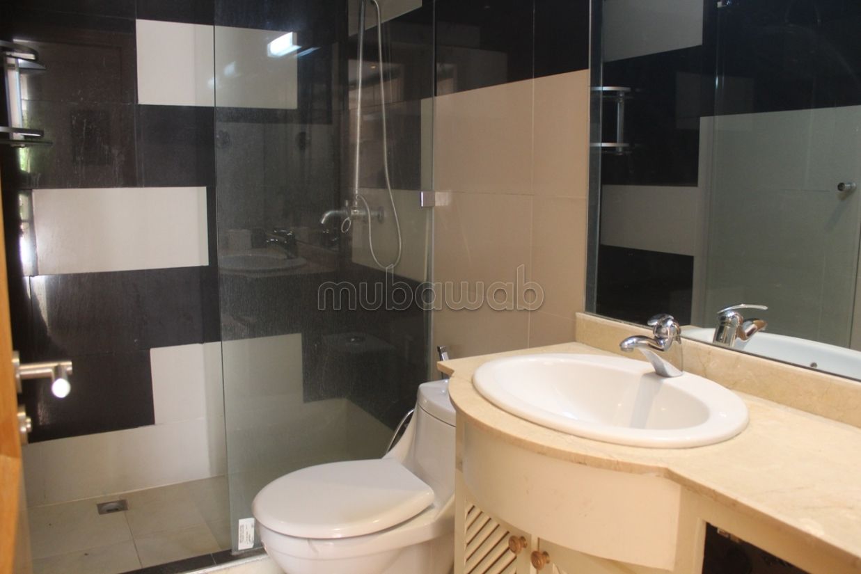 Grande studio con grande terrazza