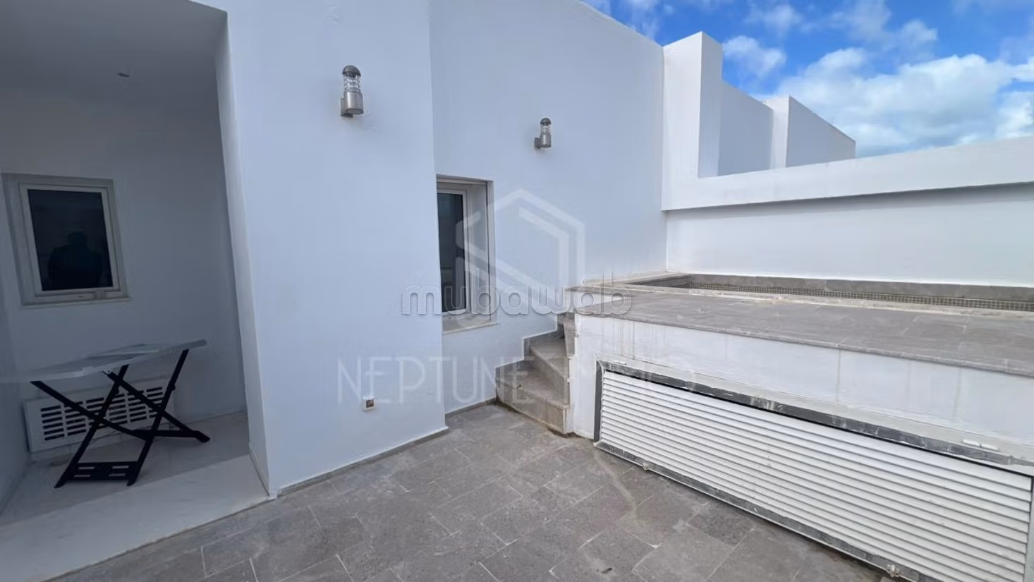 À vendre Triplex avec piscine à Gammarth
