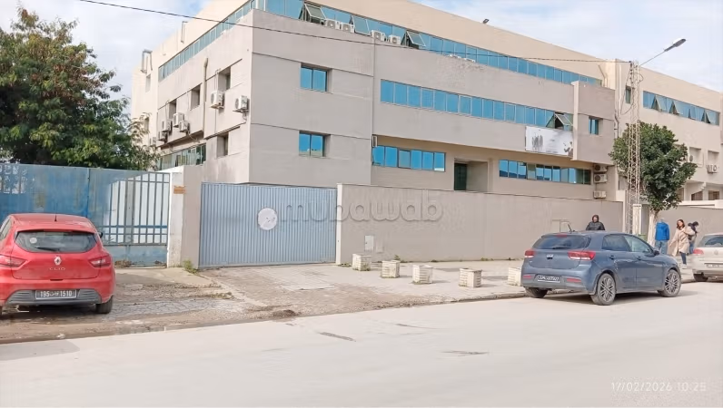 للبيع مبنى في الشارجية