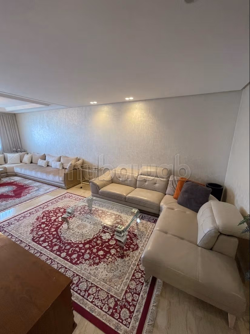 Appartement d’exception à vendre – Lumineux, spacieux et parfaitement entretenu — 3