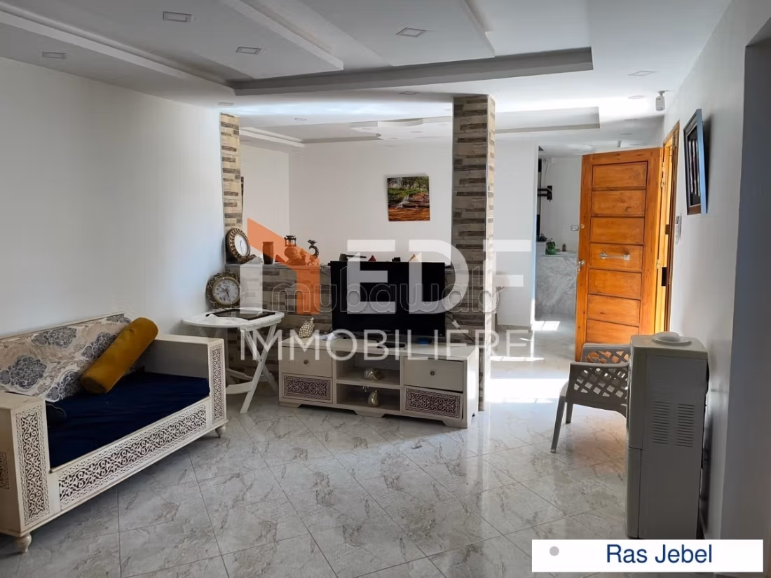 Duplex in vendita su Route de la Plage Ras Jebal