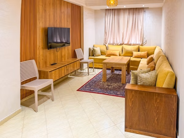 Vendita di uno splendido appartamento a Hay Salam. 5 locali spaziosi. Ammobiliato