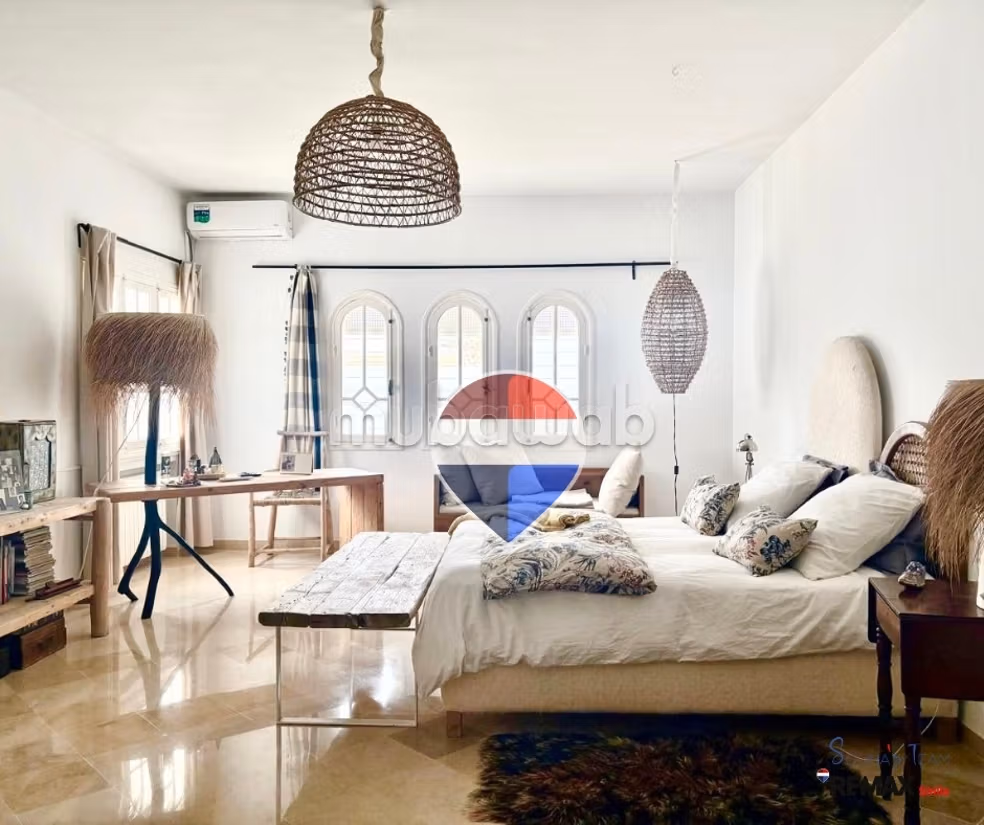 À louer Villa vide à Chotrana II
