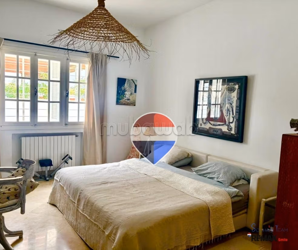 À louer Villa vide à Chotrana II
