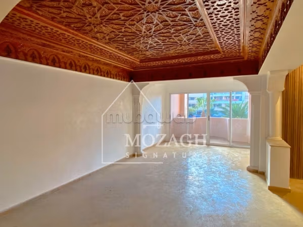Spacieux appartement en plein Boulevard M6