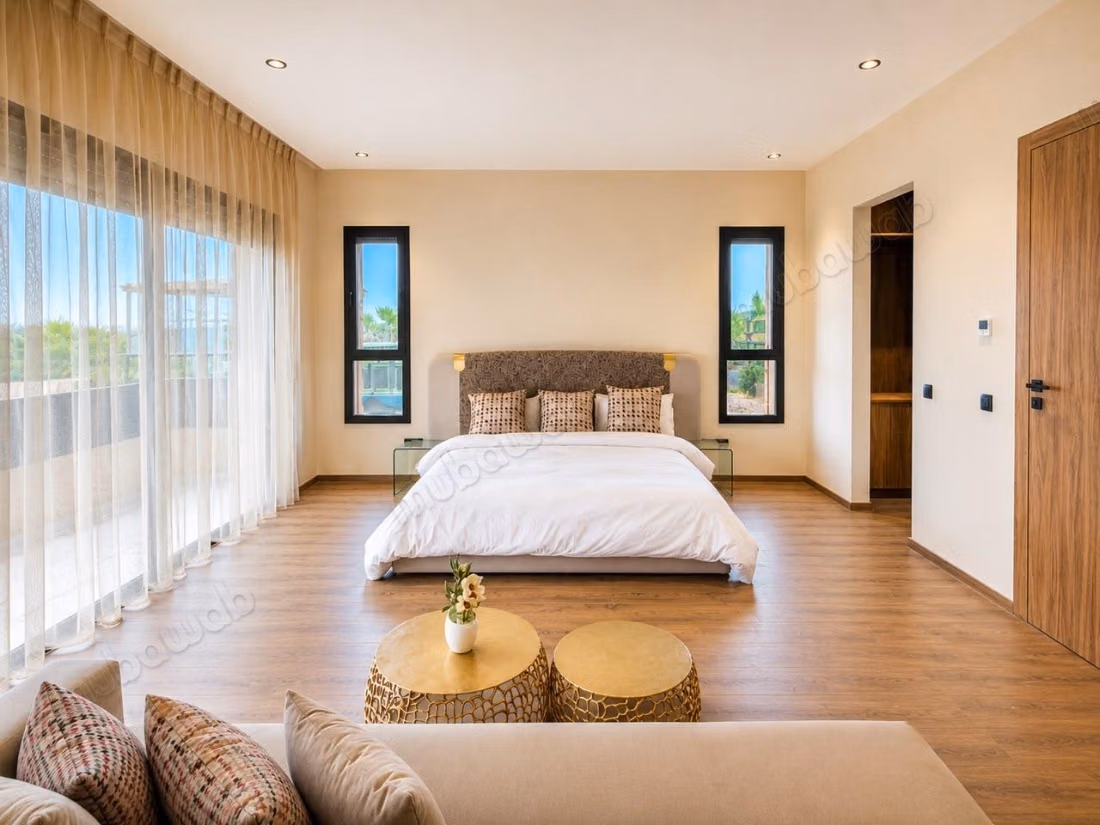 Superb Villa 5 suites for sale VE25257