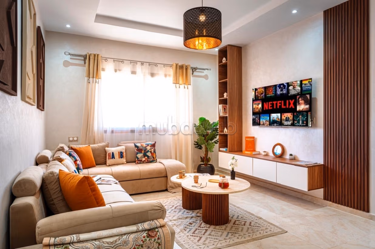 Appartement moderne avec vue piscine à louer – Coralia, Aven...