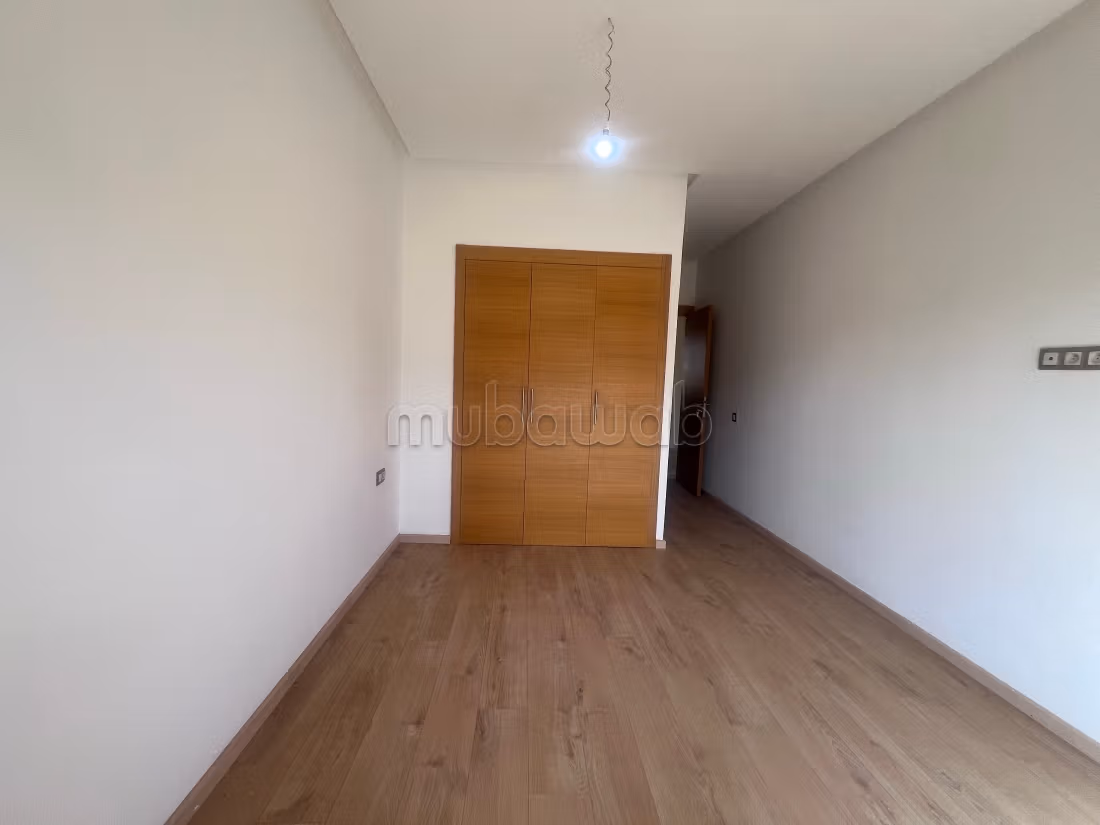 Superbe appartement à louer à PRESTIGIA JUBEA ARGAN. 4pièces confortables. Vide