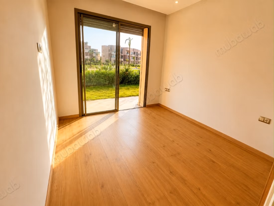 Apartamento superbe en alquiler en PRESTIGIA JUBEA ARGAN. 4 habitaciones cómodas. Sin amueblar