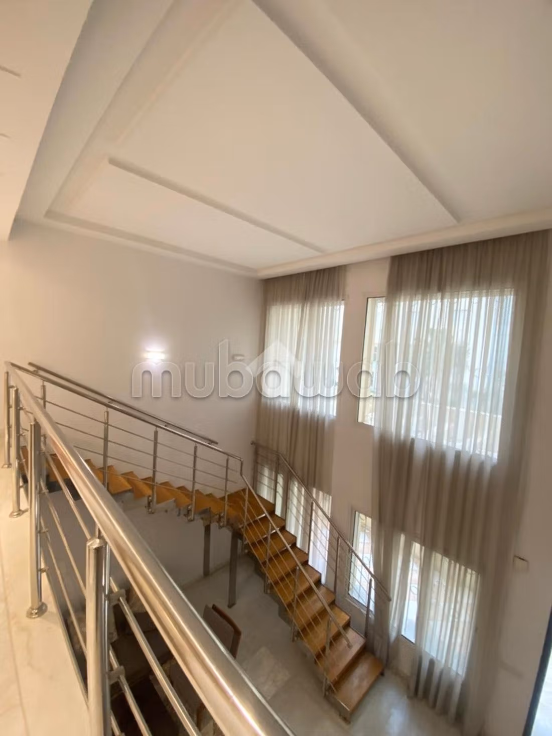A furnished S2 duplex