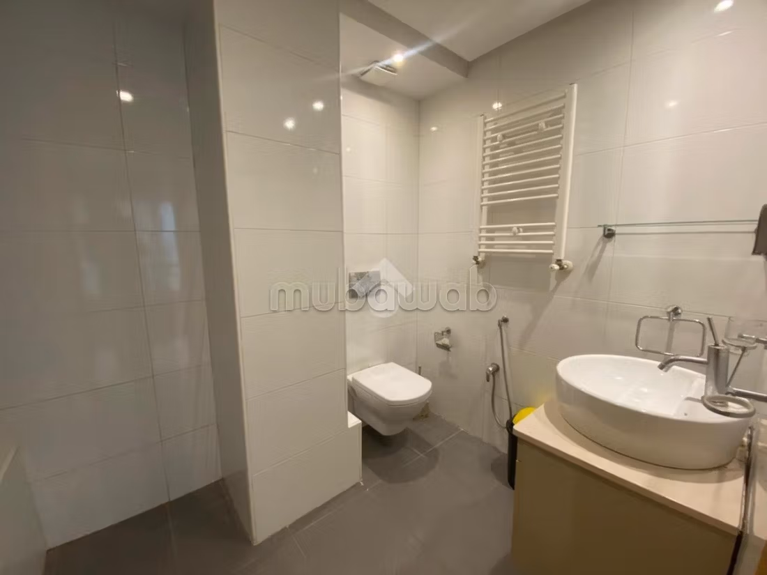 A furnished S2 duplex