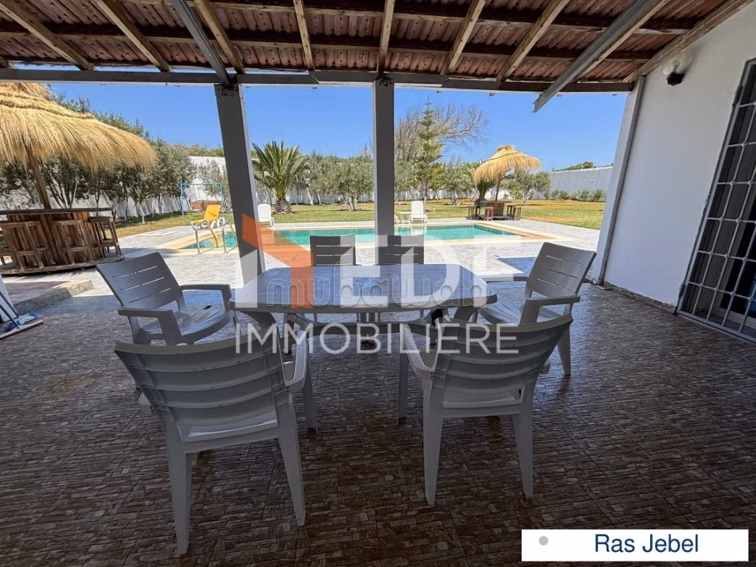 A Vendre Villa pied dans l'eau à Ras Jebel, Bizerte