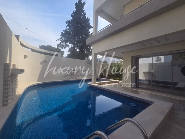 Villa di alta classe S5 arredata a La Marsa
