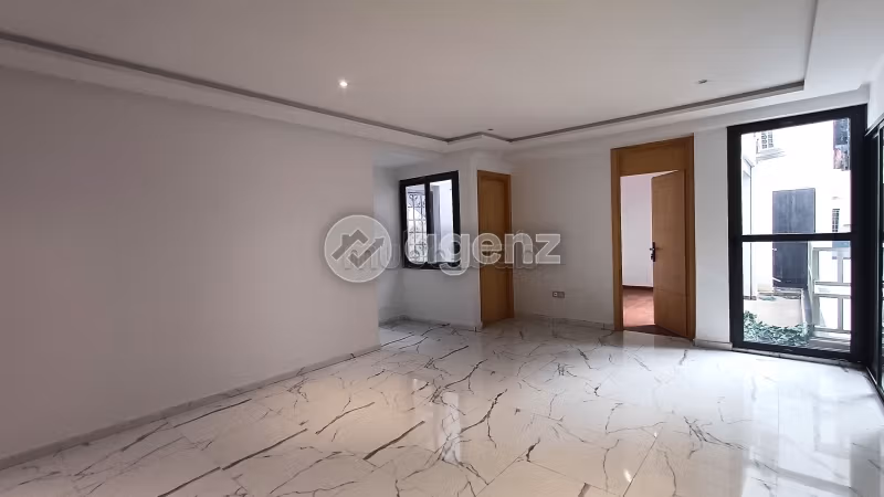 Office for rent 56 m² Bd Abdelmoumen Casablanca