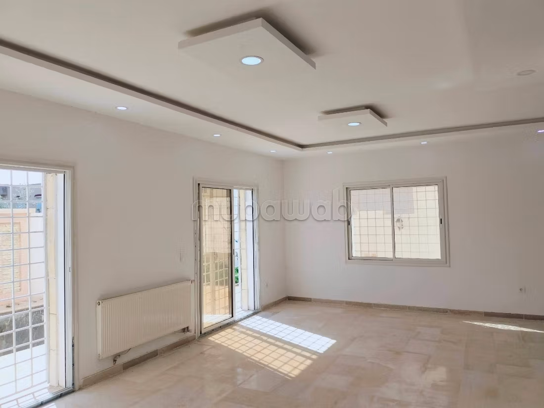 À vendre villa s4 avec piscine à hammamet nord