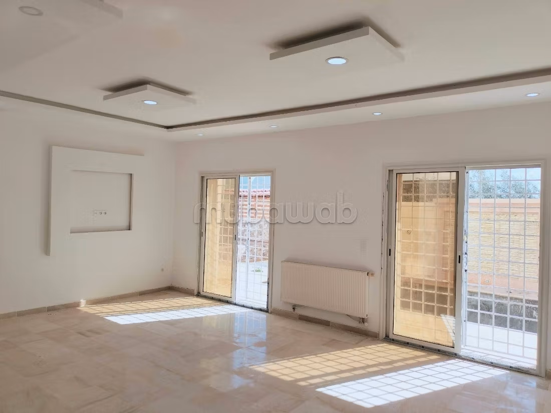 À vendre villa s4 avec piscine à hammamet nord