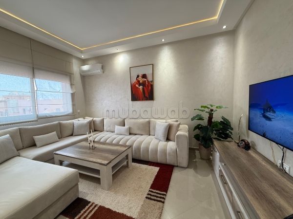 Appartement en vente à izdihar. 2 chambres agréables.
Concierge