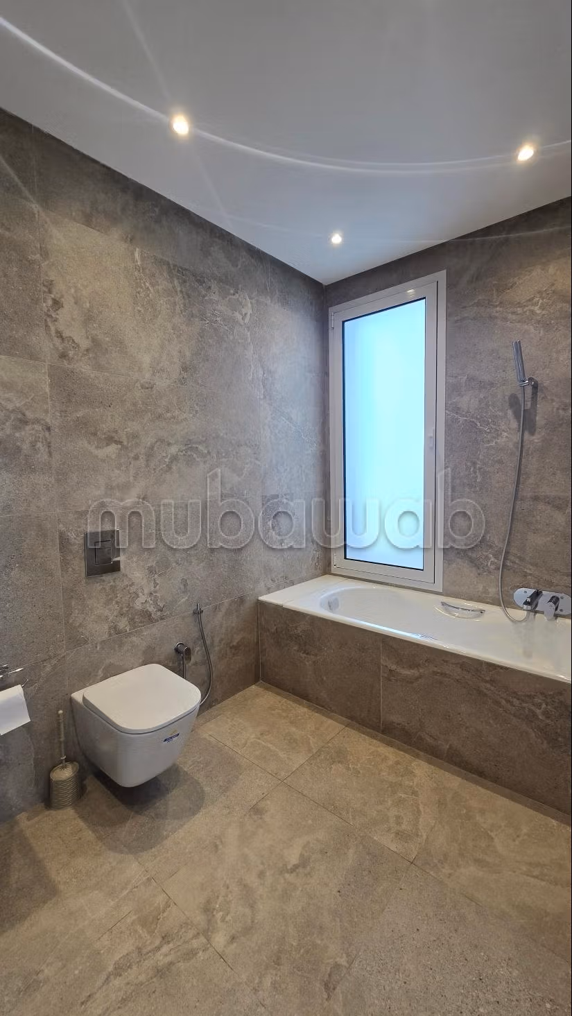 Une villa S3 vide à Gammarth