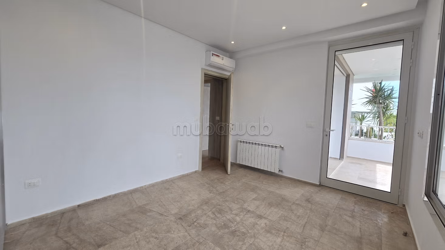 Une villa S3 vide à Gammarth