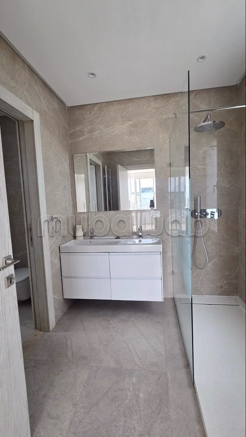 Une villa S3 vide à Gammarth