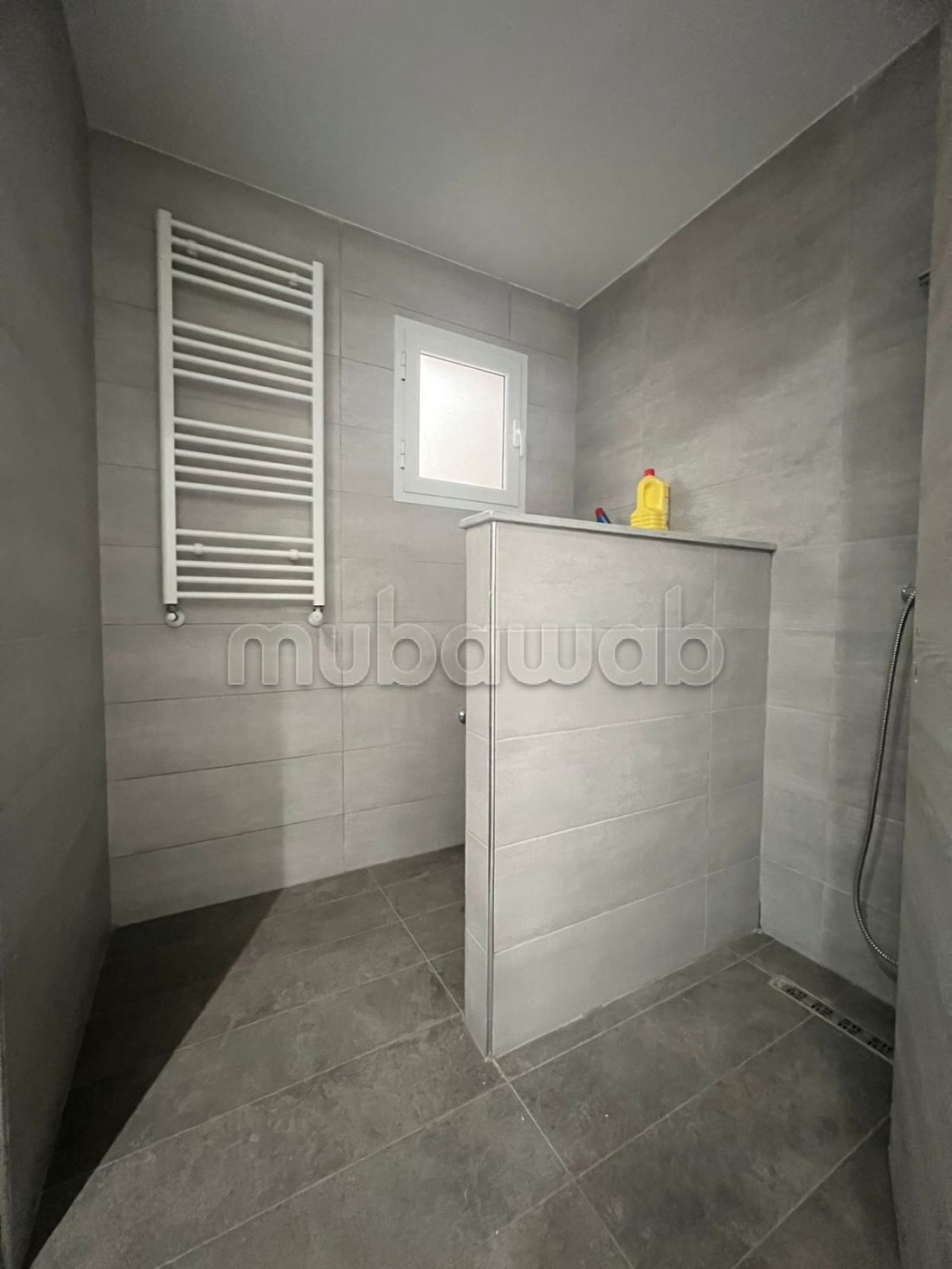 Bureau H2 à la soukra neuf