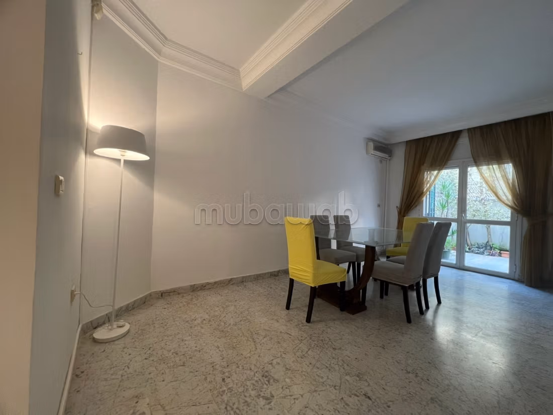 Duplex S3 arredato con terrazza e giardino a Marsa