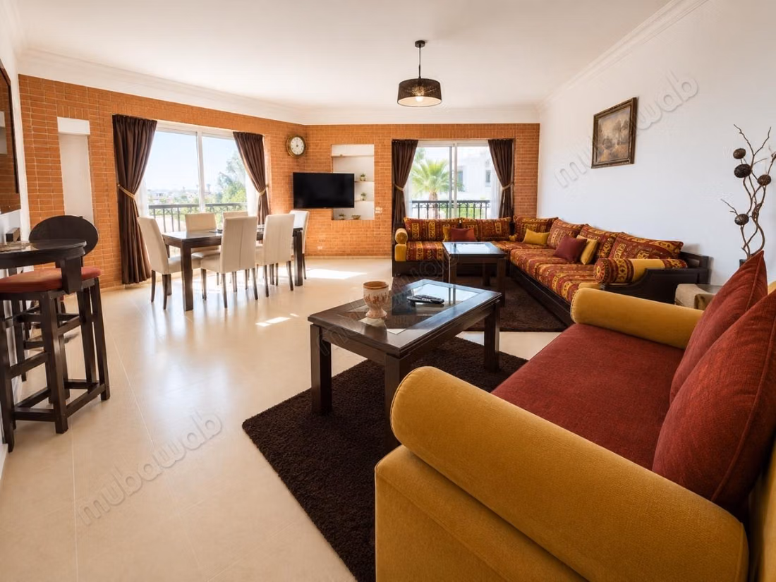 Location d'un appartement à Secteur Touristique. 3 chambres agréables. Parking et jardin