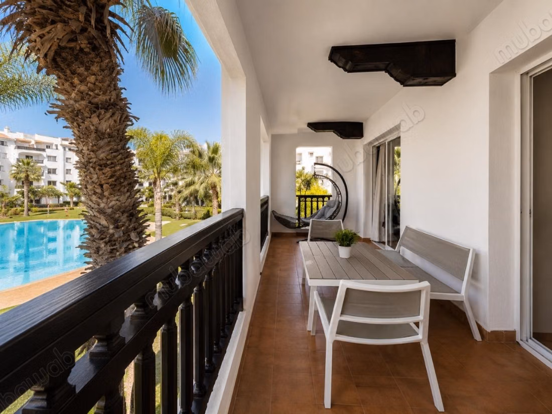 Location d'un appartement à Secteur Touristique. 3 chambres agréables. Parking et jardin