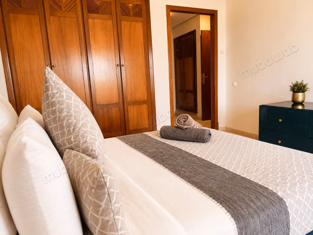 Affitto appartamento a Secteur Touristique. 2 belle camere da letto. Terrazzo e giardino