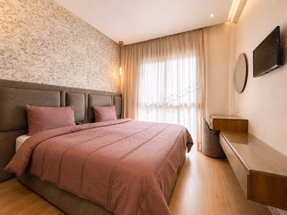 Affitto appartamento a Founti. 1 locale. Piscina e servizio di concierge