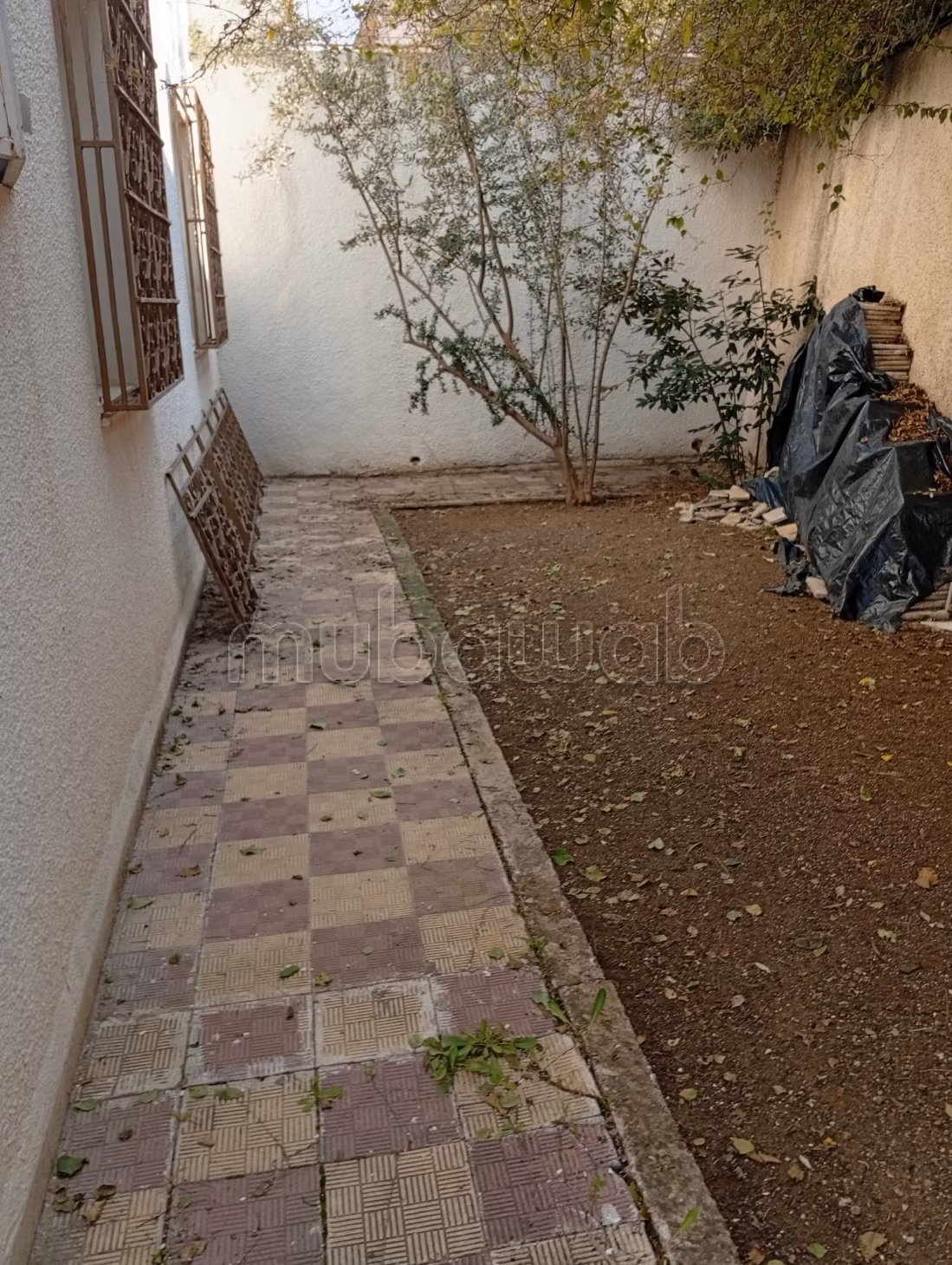 Location menzah6 ground floor villa s2 garden