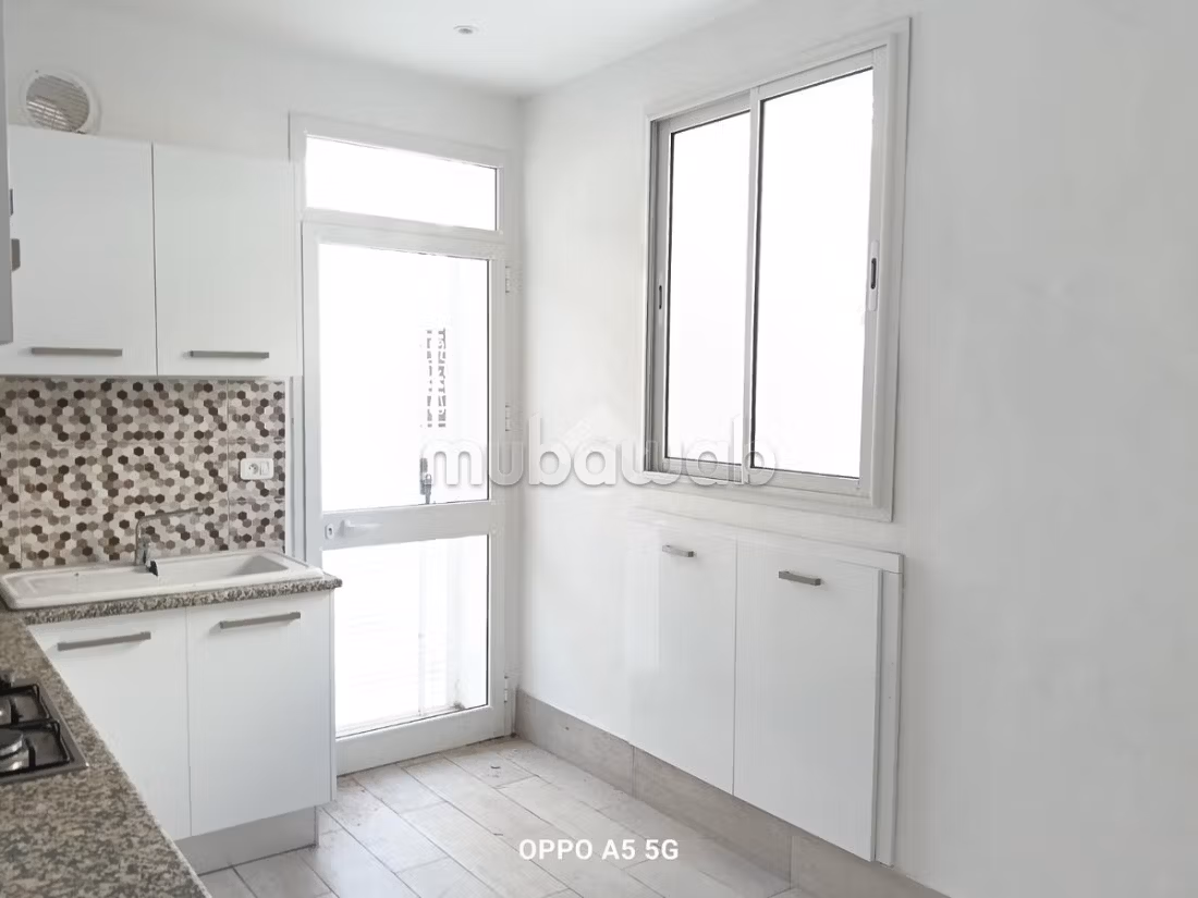 Villa floor for rent