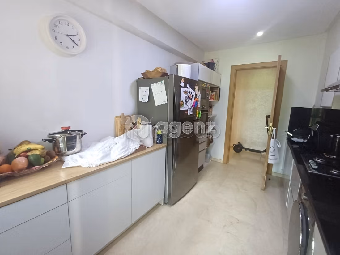 Appartement à vendre 112 m², 3 chambres Mandarona Casablanca — 3