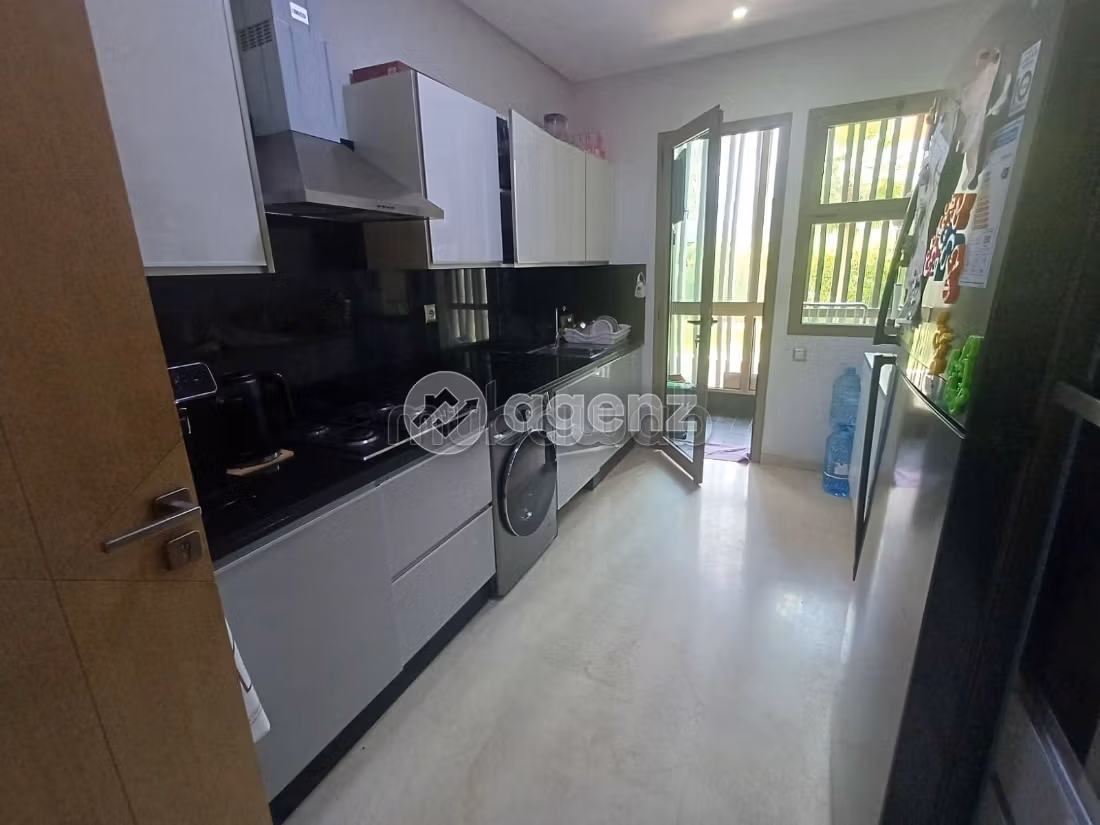 Appartement 112 m² à Mandarona — 16