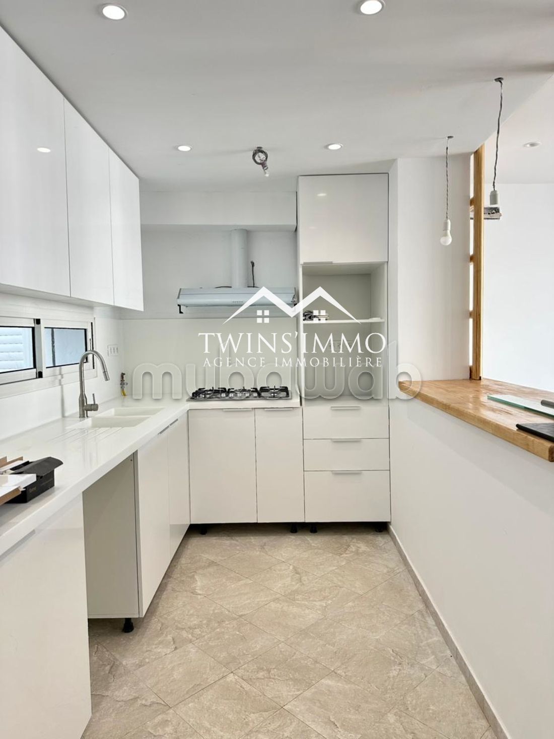 Duplex S3 with sea view in La Marsa