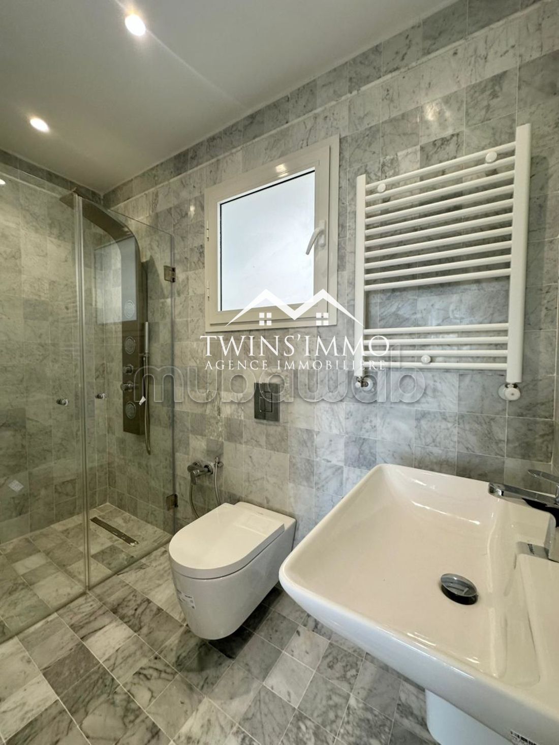 Duplex S3 with sea view in La Marsa