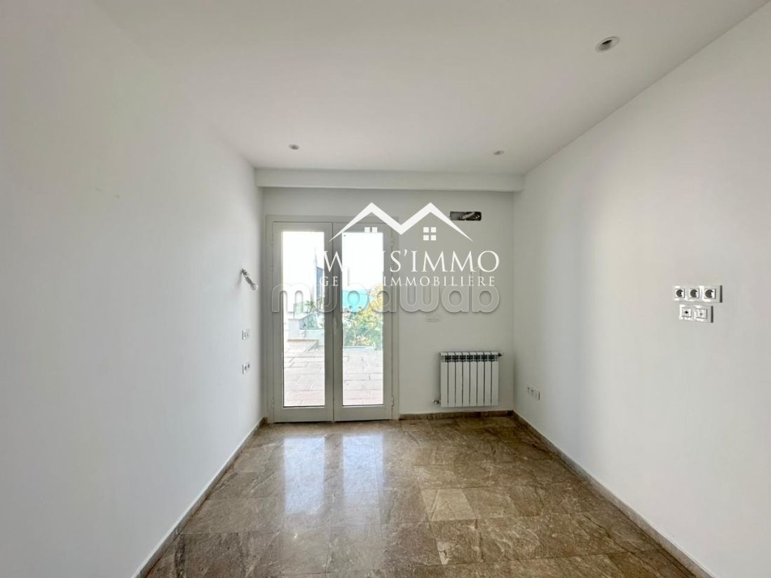 Duplex S3 with sea view in La Marsa