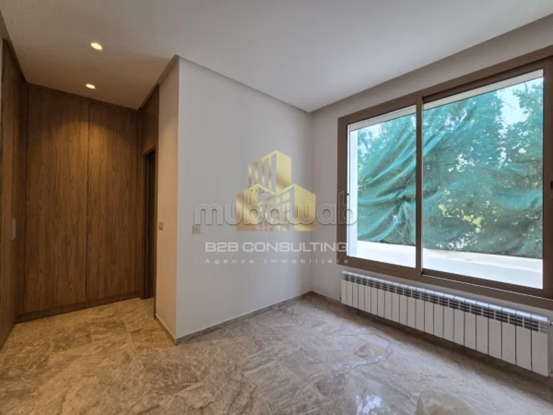 A louer une villa neuve à la marsa