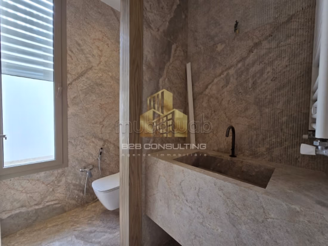 A louer une villa neuve à la marsa