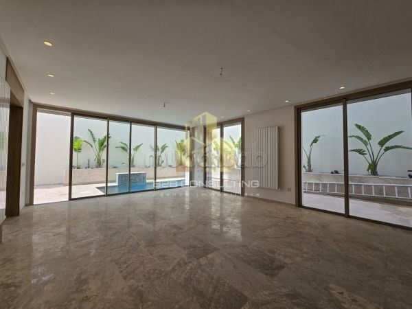 A louer une villa neuve à la marsa