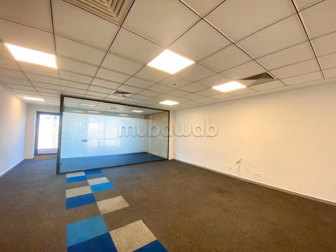 Plateau de bureau 101m2 
ANFA PARK