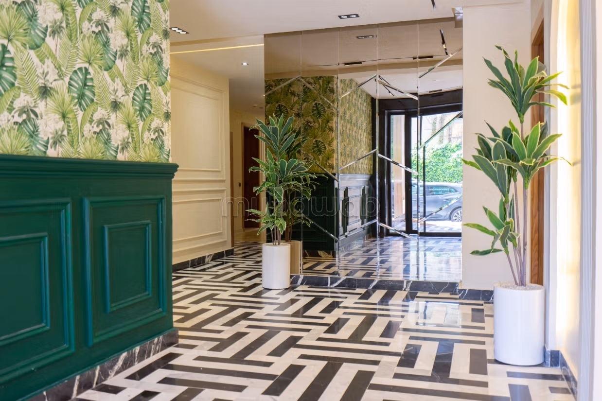 Appartement 45 m² à Les Hôpitaux — 9