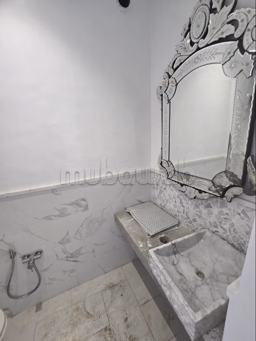 Contemporary style villa for rent in Gammarth