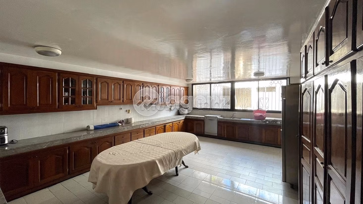 Villa in vendita di 1.214 m², 5 camere California Casablanca